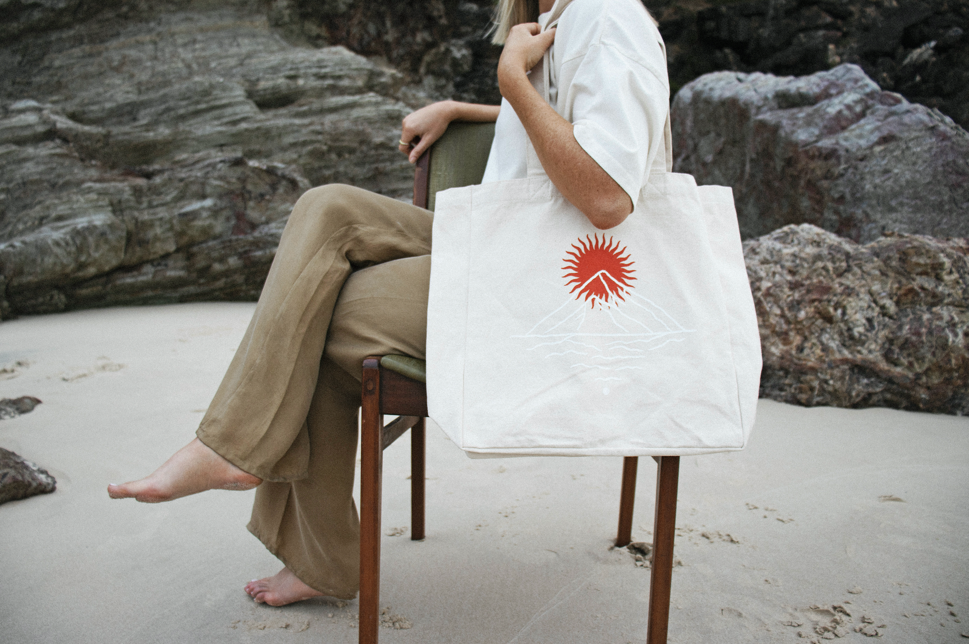 A3 Cotton Canvas Tote Bag w/ Inner Pocket (12oz)